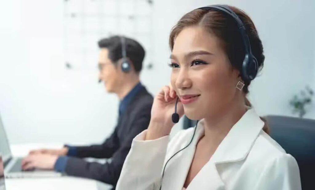 15 Reasons Why Customer Service is Important for Business Success